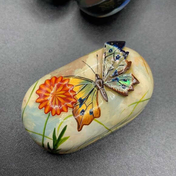 Russian Lacquer Pill Boxes Set Butterfly Boat Pill Shape Miniature Trinket Boxes - Picture 6 of 10